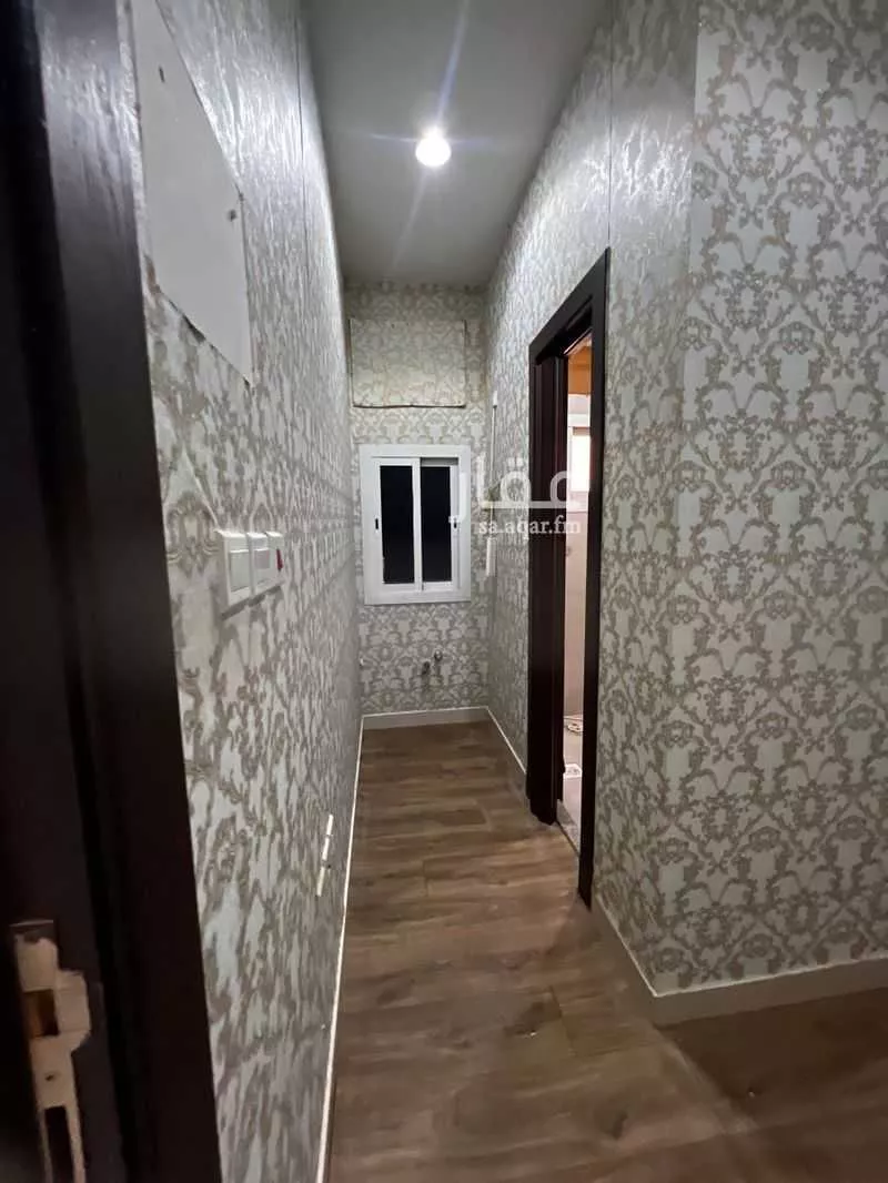 شقة 5 غرف في الريان 10