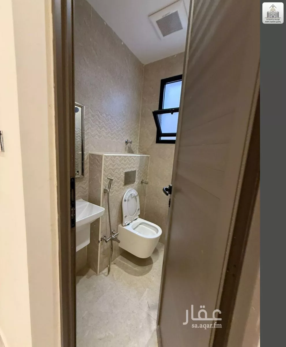 شقة 4 غرف في بدر 2