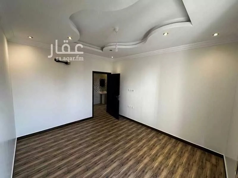 شقة 3 غرف في الصفا 4