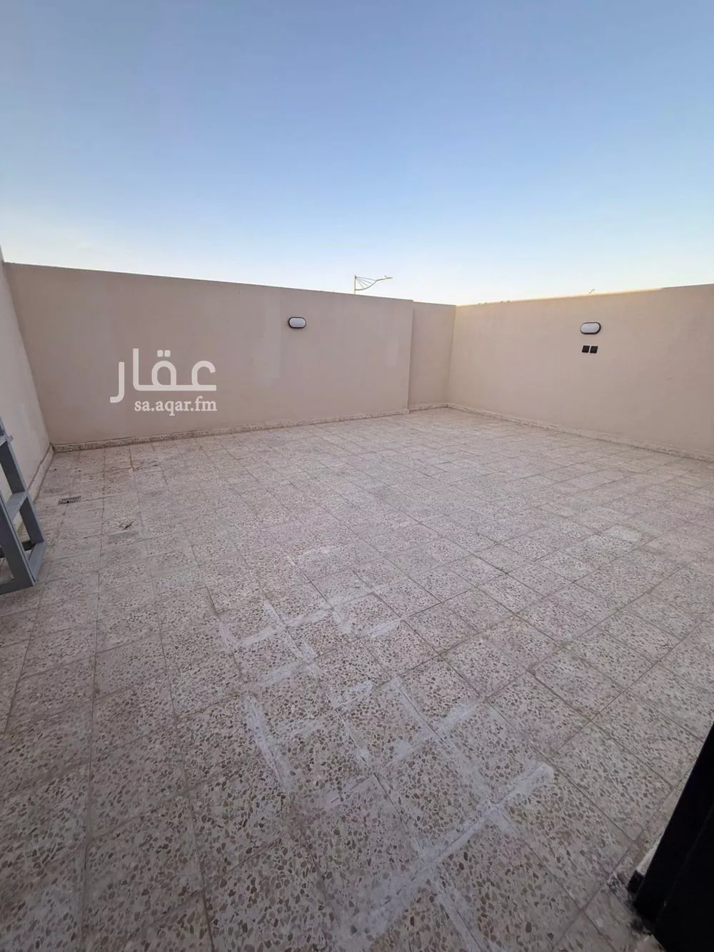 شقة 4 غرف في بدر 5