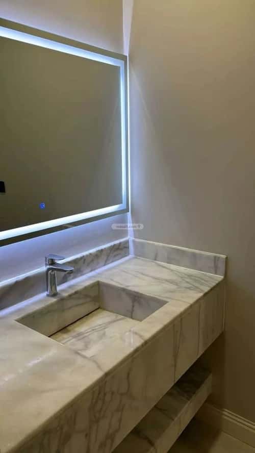 شقة 4 غرف في الرمال 4