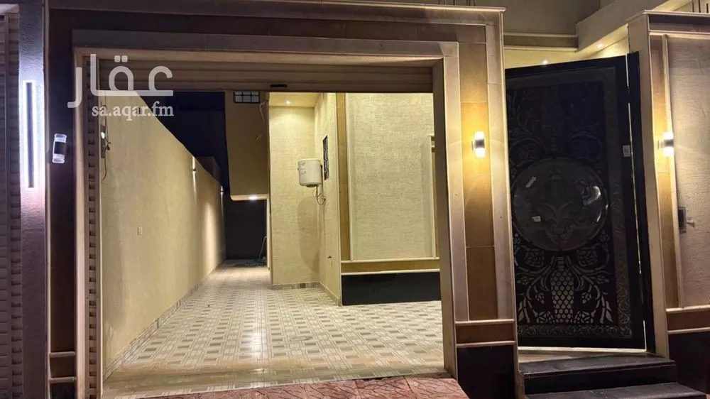 فيلا 8 غرف في المهدية 15