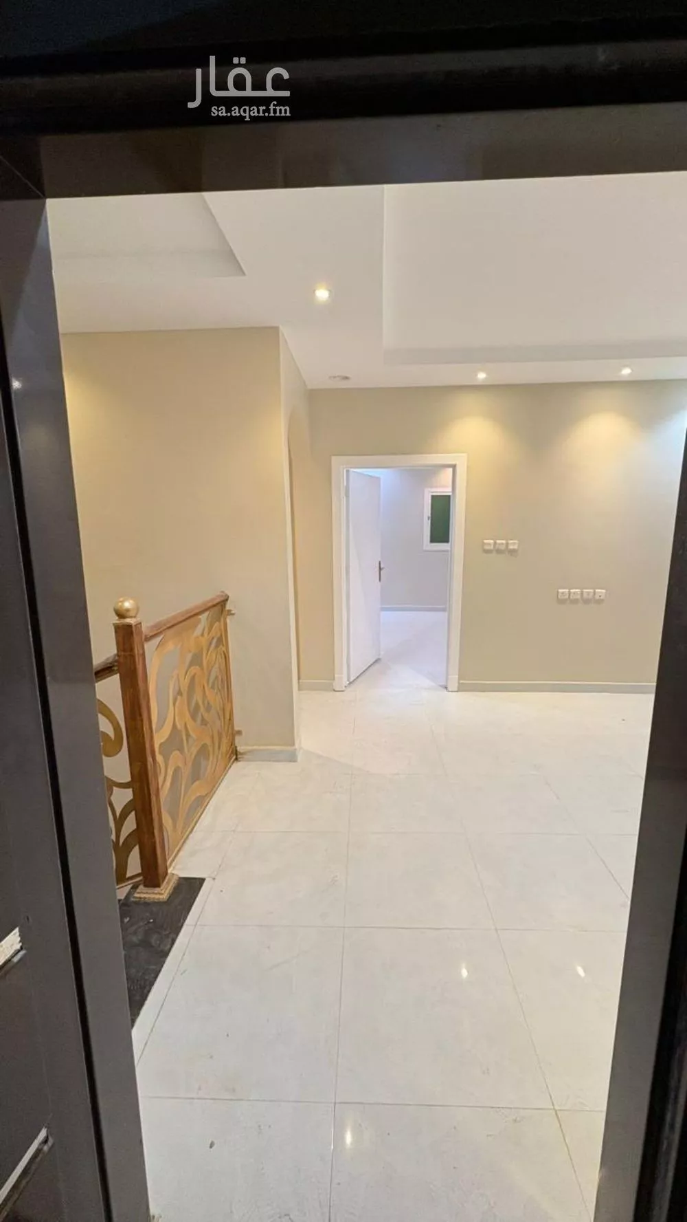 فيلا 8 غرف في المهدية 9