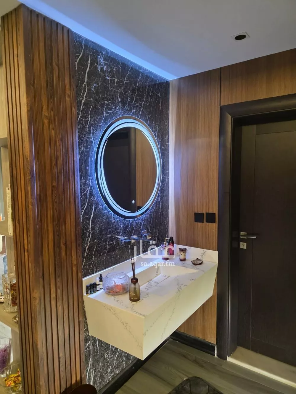 فيلا 10 غرف في العليا 4