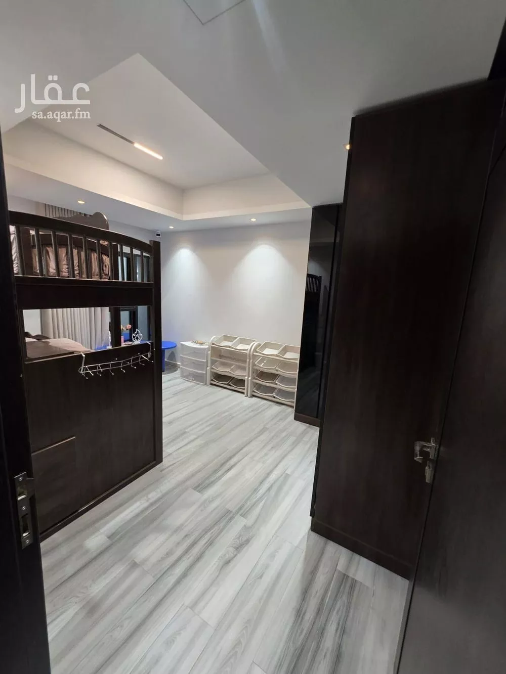 فيلا 10 غرف في العليا 7