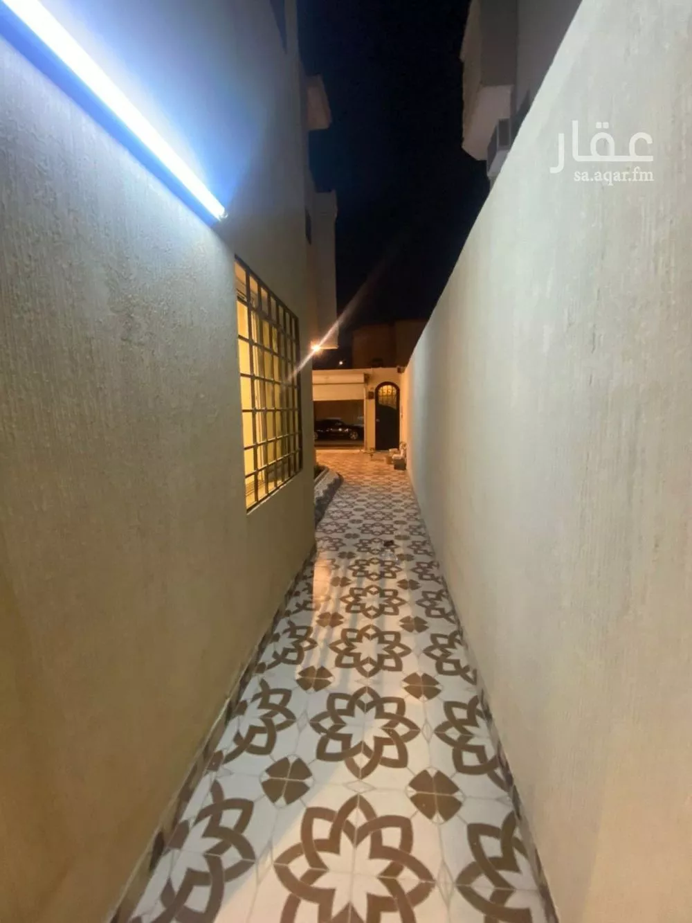 شقة 5 غرف في الرمال 6