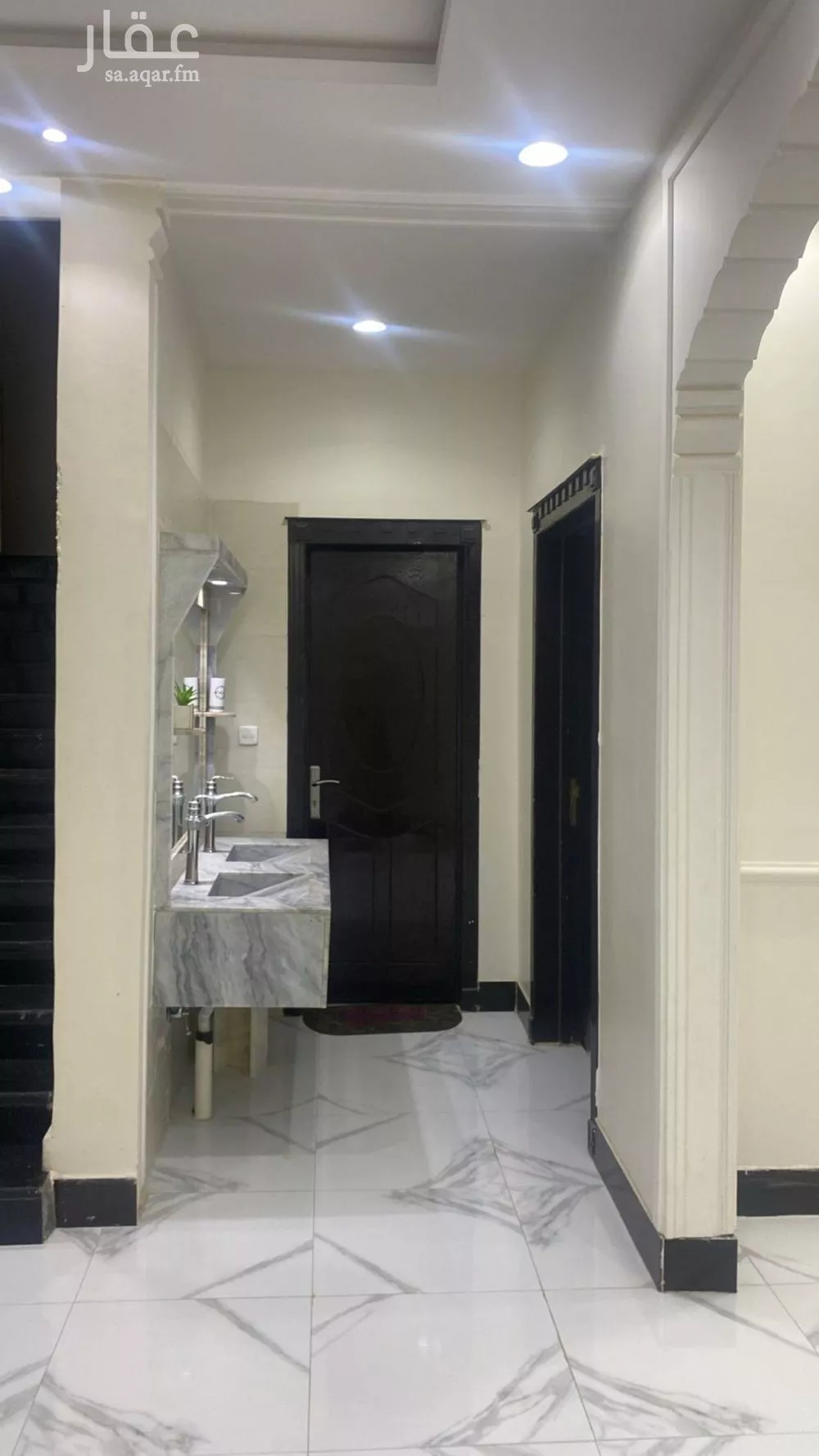 فيلا 6 غرف في طيبة 4