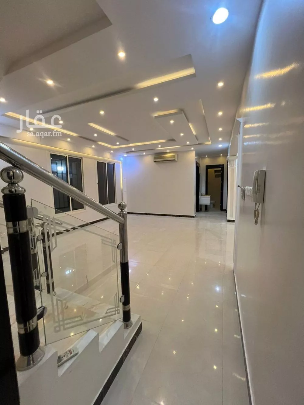 فيلا 6 غرف في المونسية 15