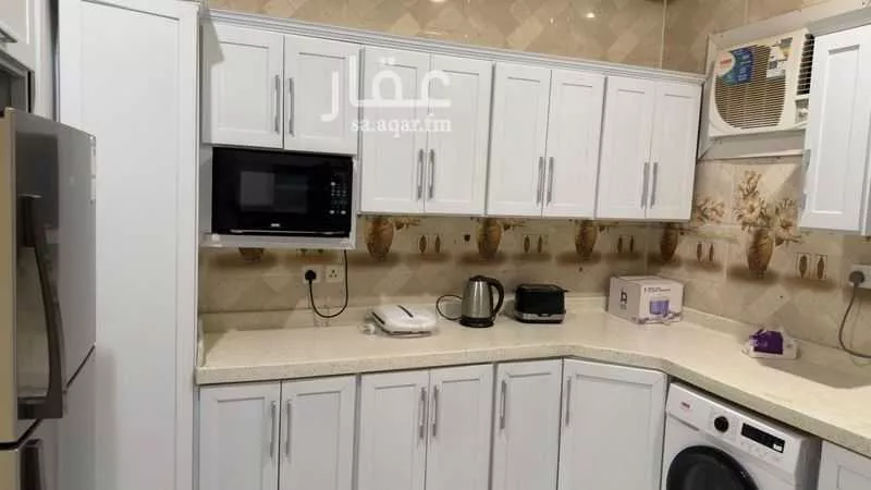 شقة 3 غرف في الرمال 11