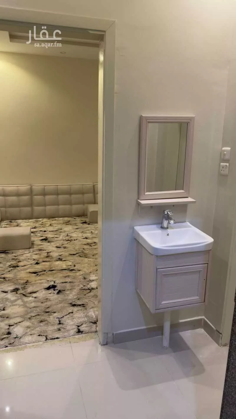 شقة 3 غرف في الرمال 10