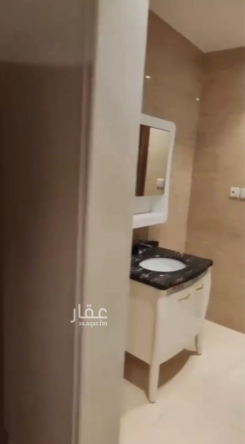 شقة 6 غرف في الصوارى 3