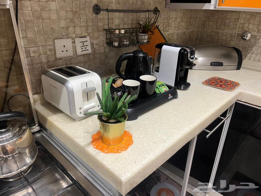 4 bedroom apartment in Al Safa 8