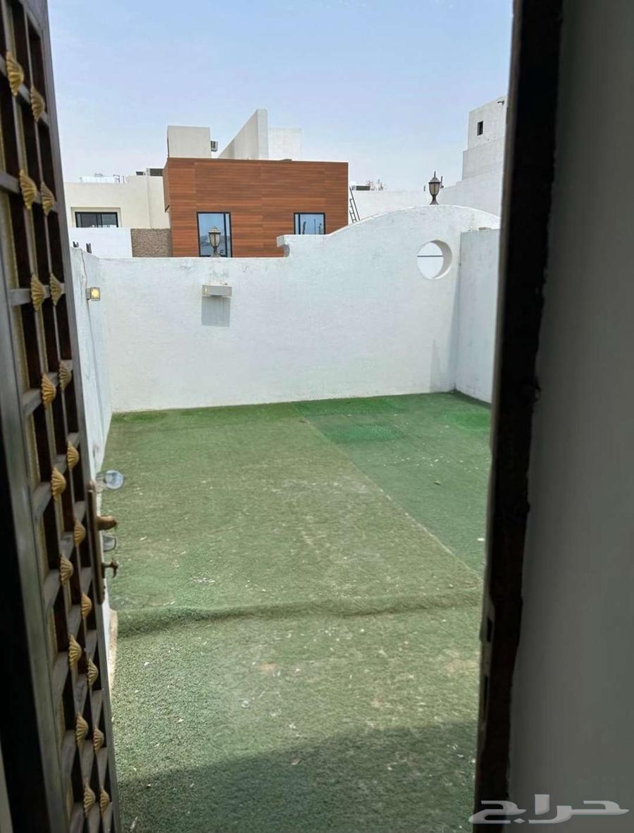 شقة 3 غرف في النعيم 3