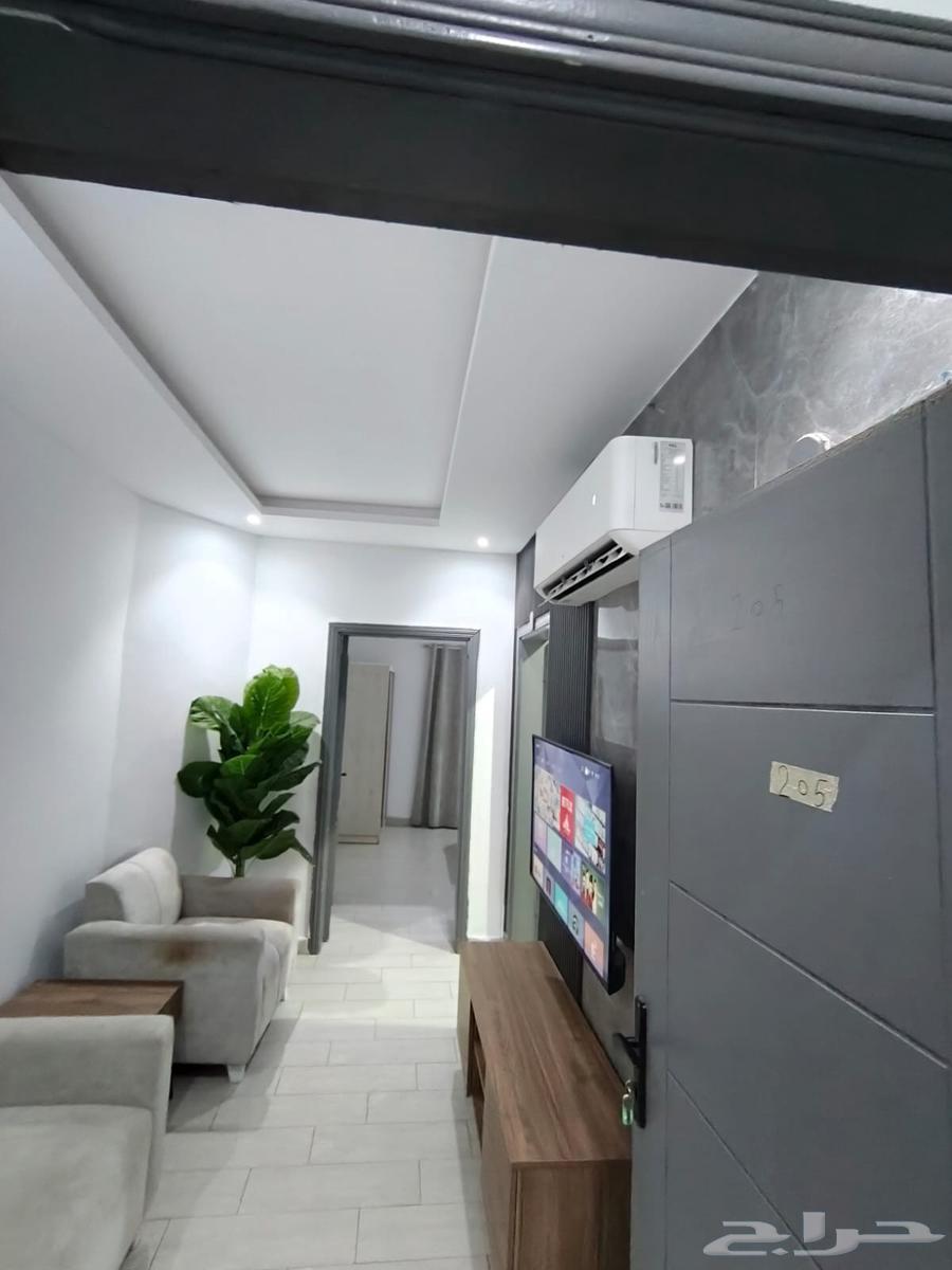 شقة 1 غرف في السلامة 4