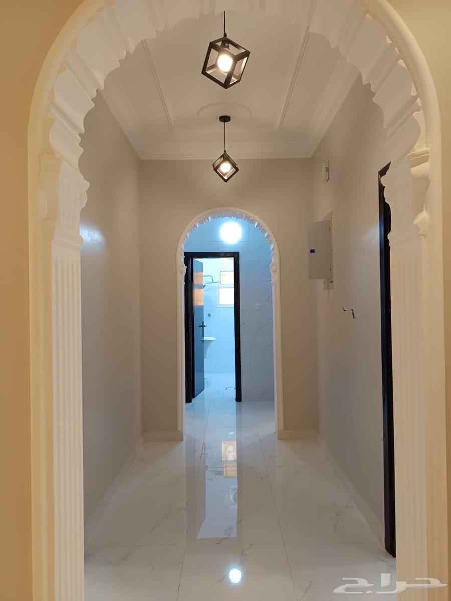 شقة 4 غرف في الأجاويد 11