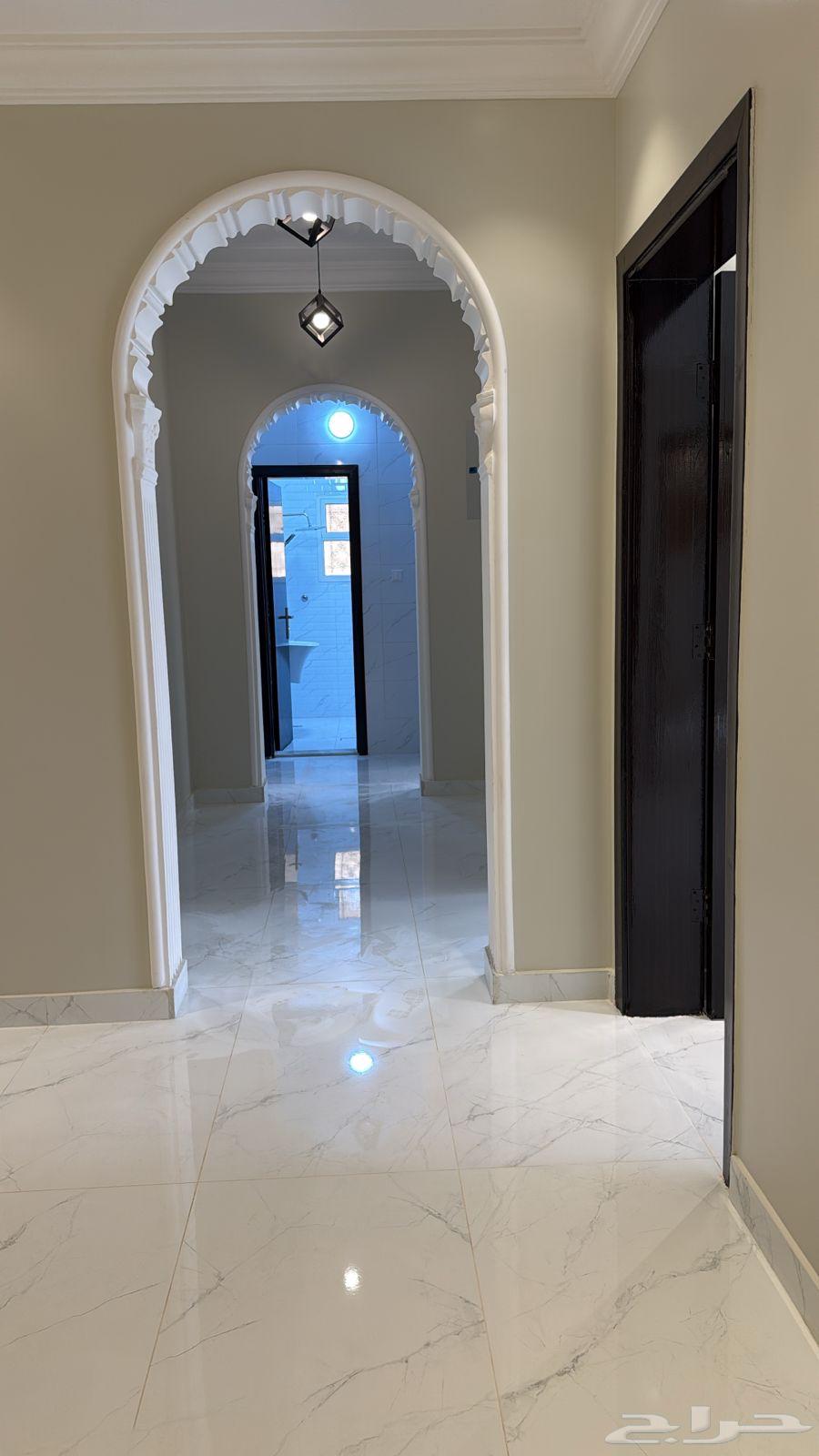 شقة 4 غرف في الأجاويد 17