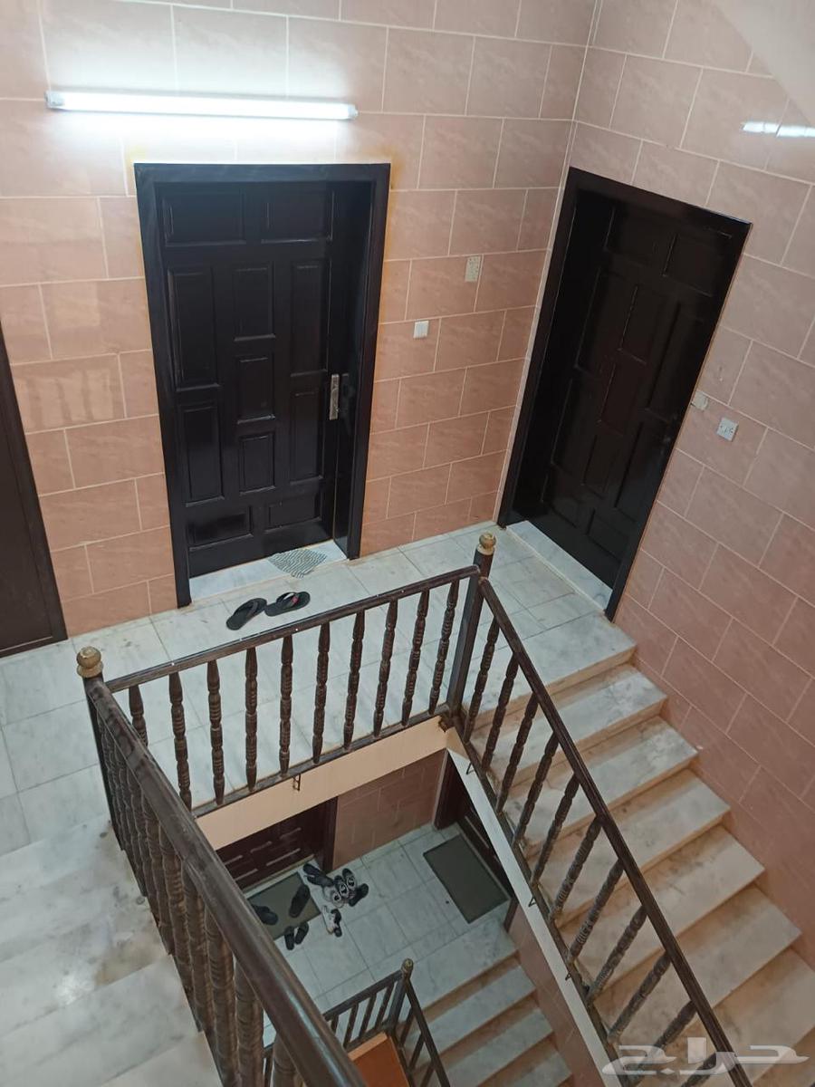 شقة 4 غرف في الأجاويد 4