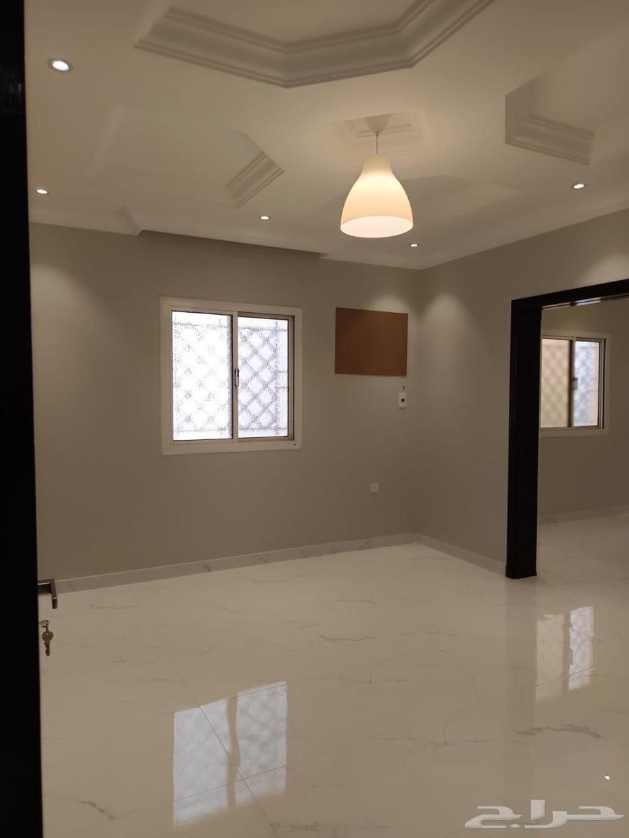 شقة 4 غرف في الأجاويد 6
