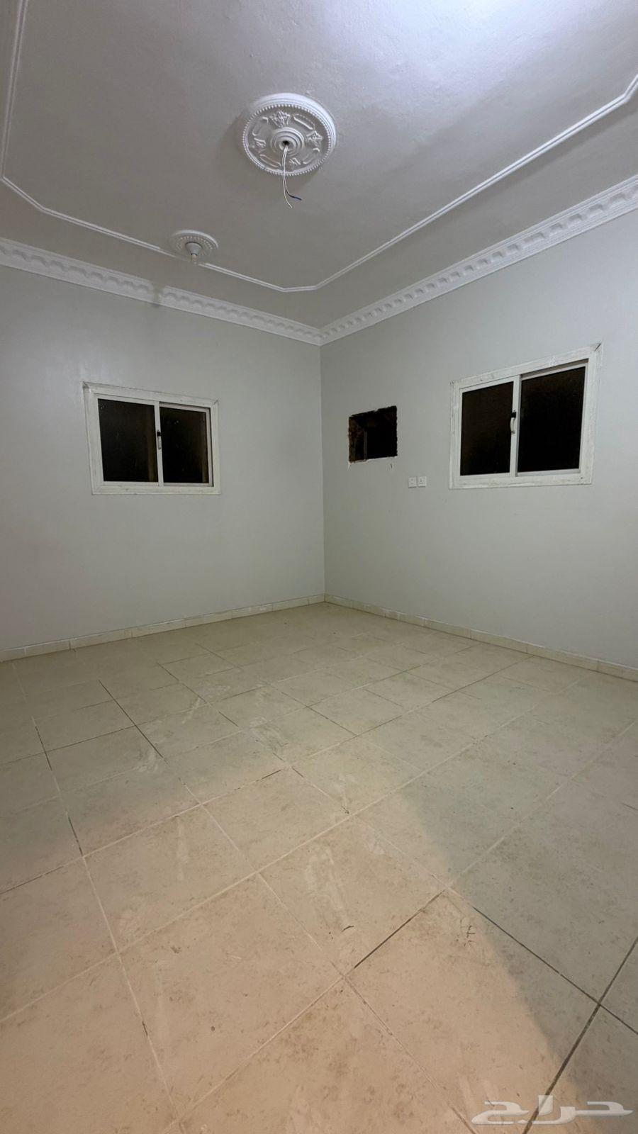 شقة 4 غرف في الصفا 2