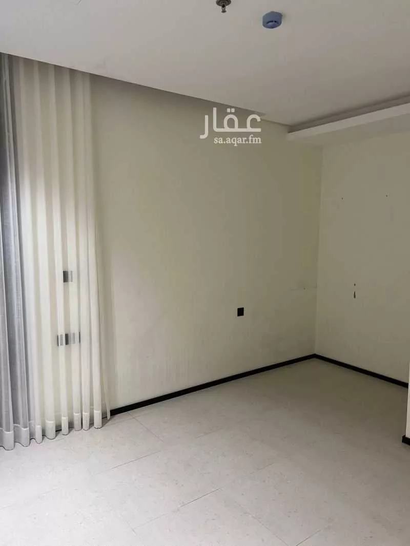 شقة 3 غرف في الملقا 2