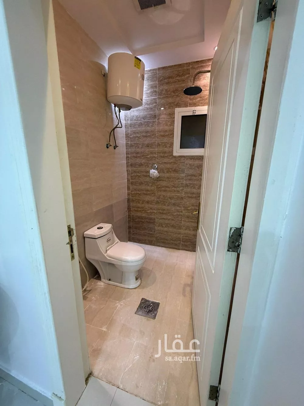 دور 3 غرف في السعادة 7