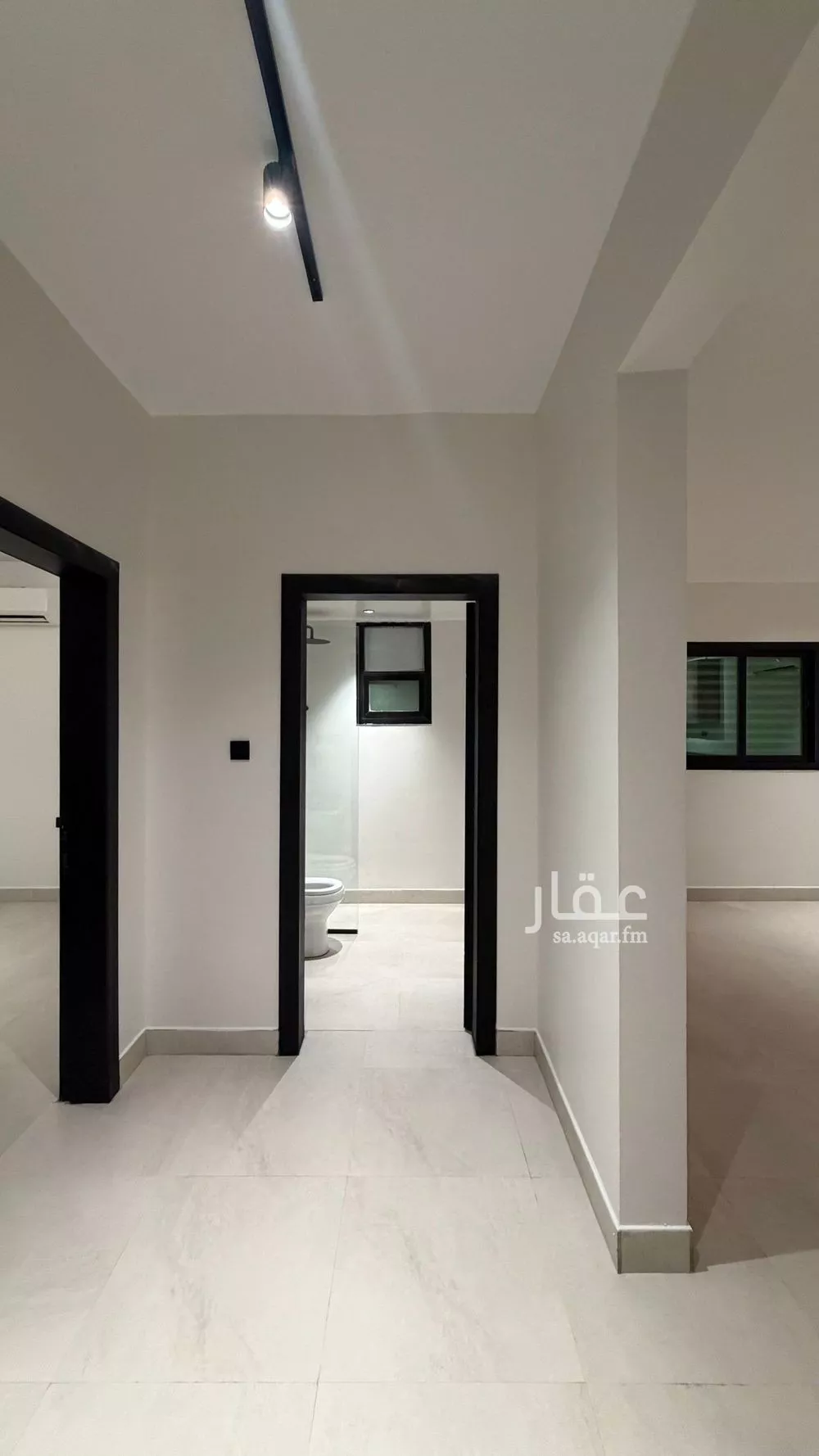 شقة 2 غرف في الملقا 11