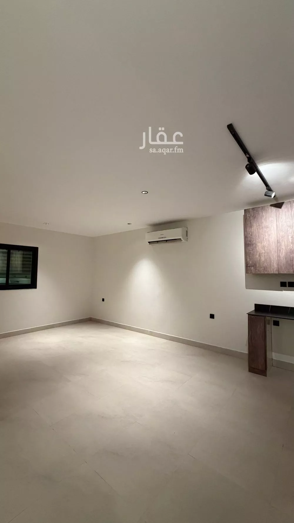 شقة 2 غرف في الملقا 7