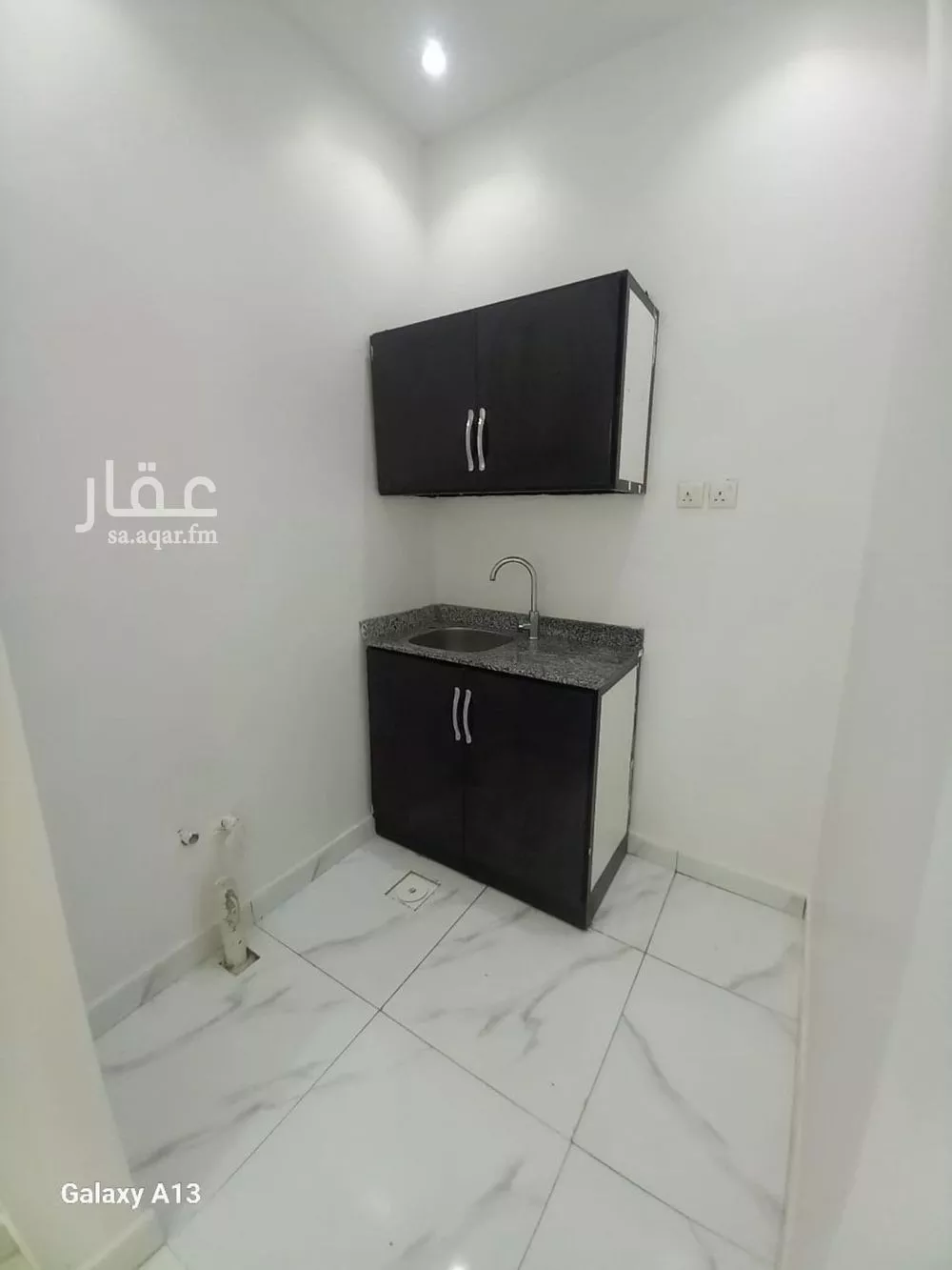 شقة 1 غرف في الرمال 3