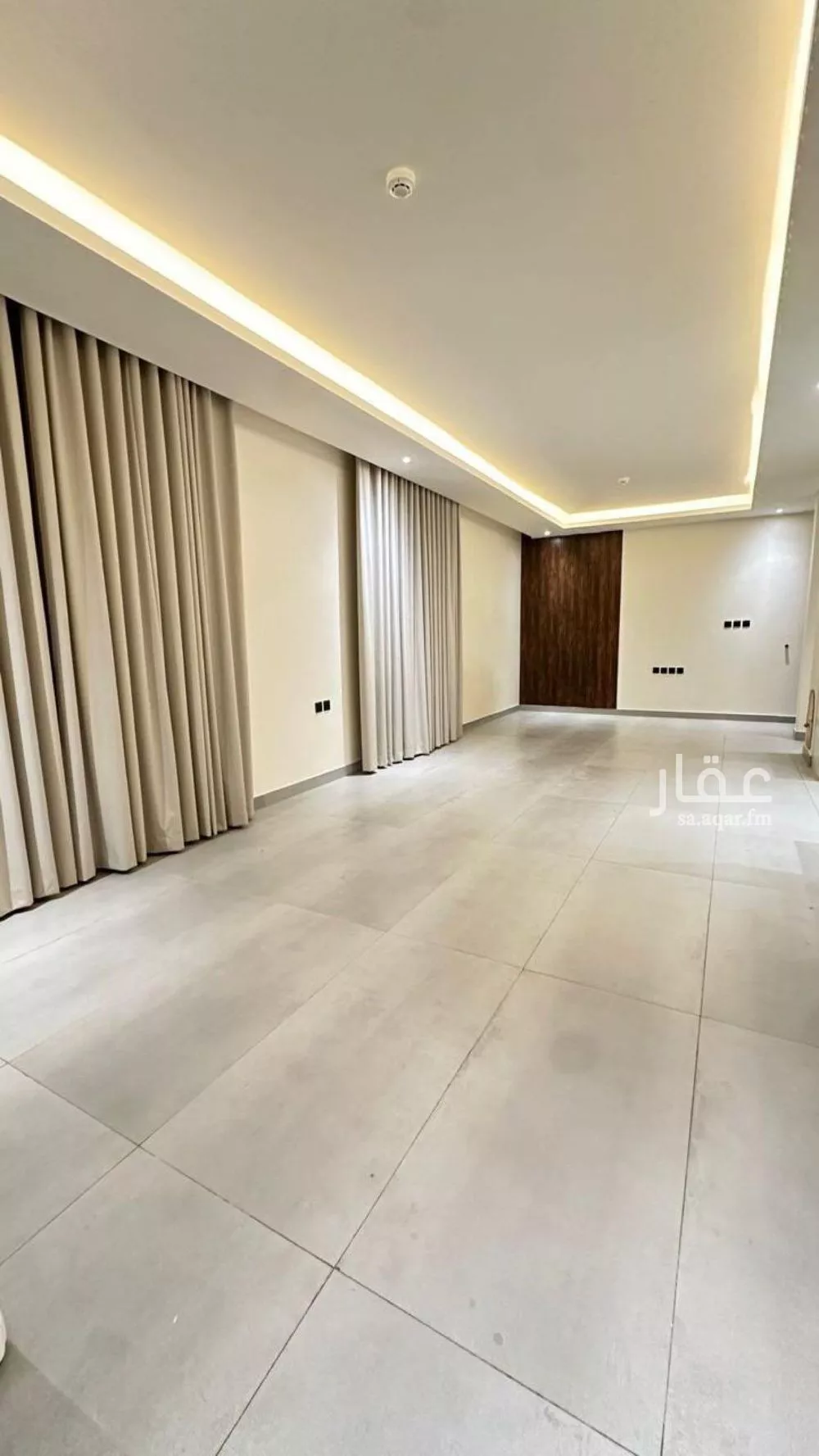 شقة 3 غرف في العارض 10