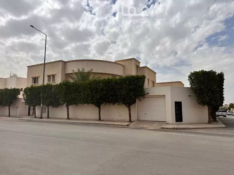 11 bedroom villa in Al Andalus 2