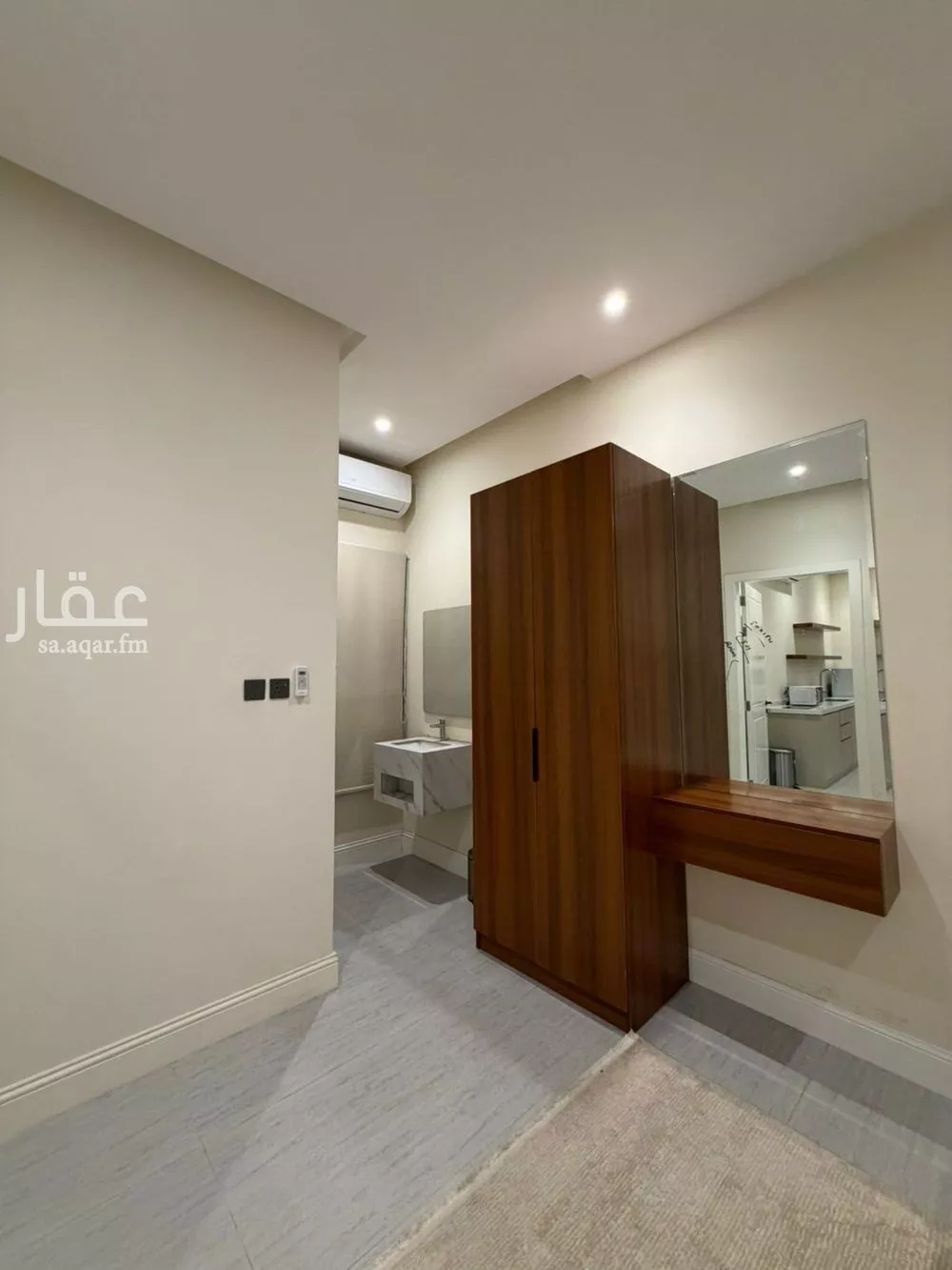 دور 1 غرف في العارض 7