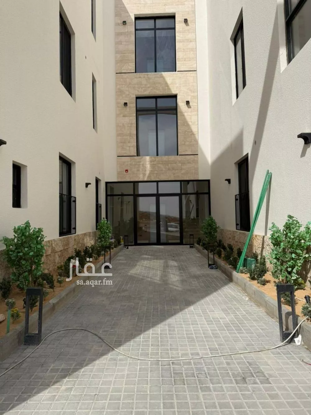 شقة 3 غرف في المهدية 5