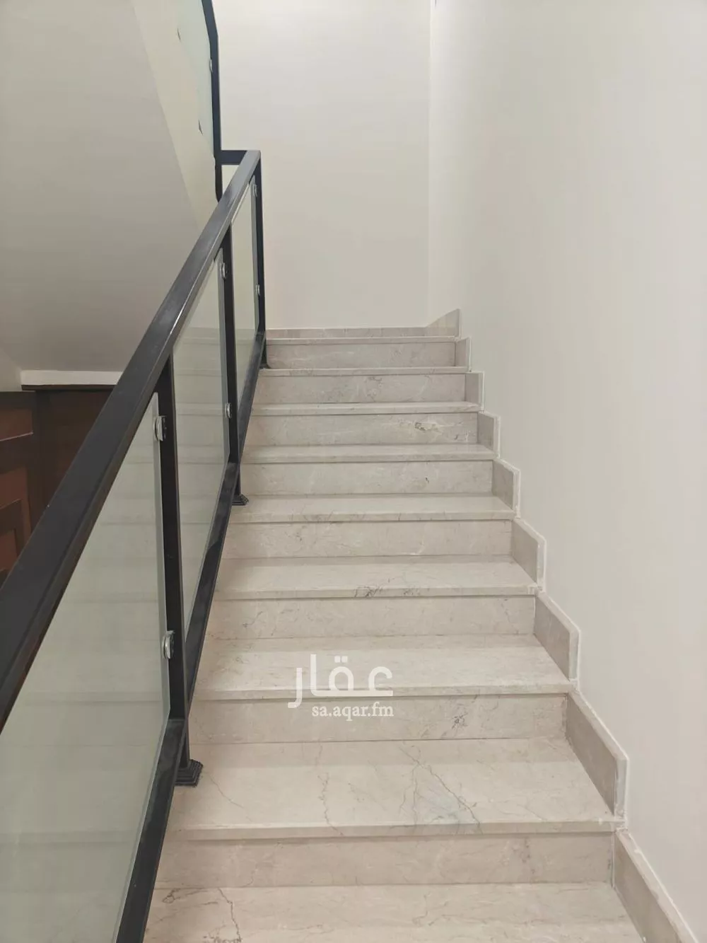 3 bedroom apartment in Al Aridh 2