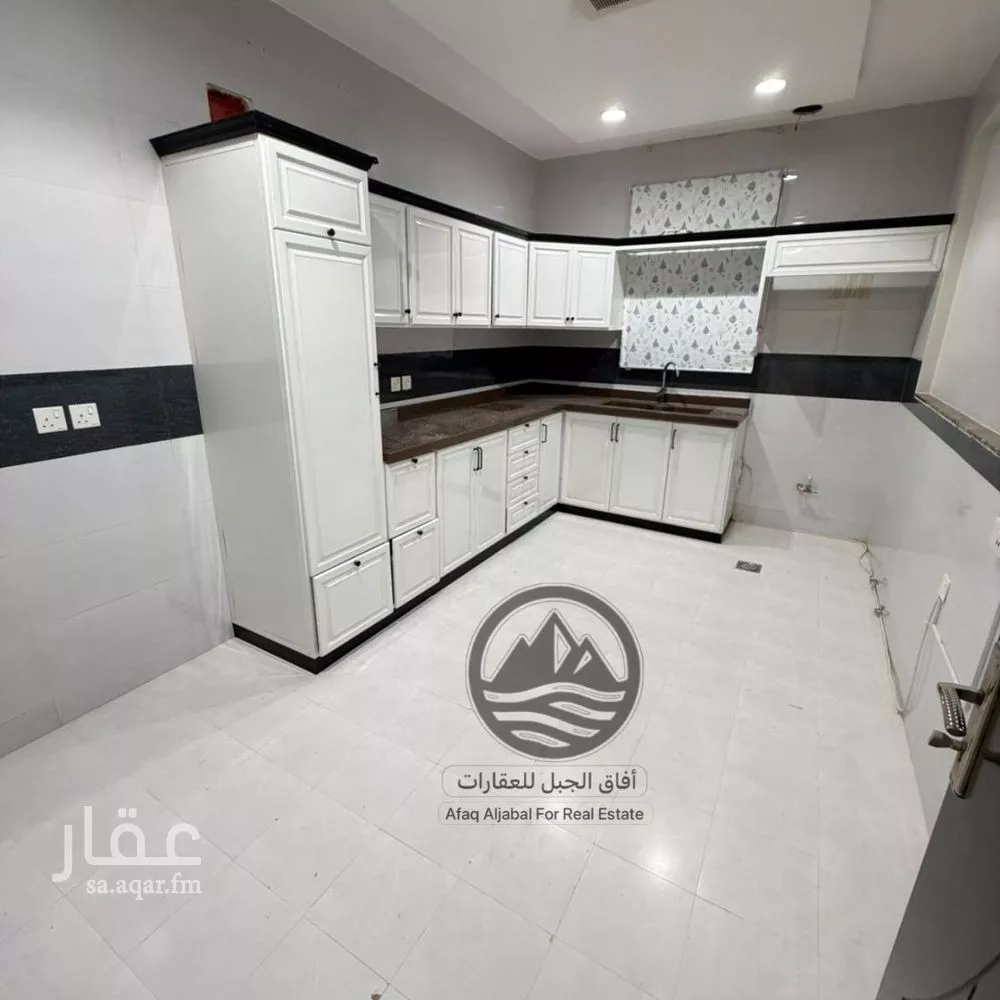 3 bedroom floor in Al Narjis 6