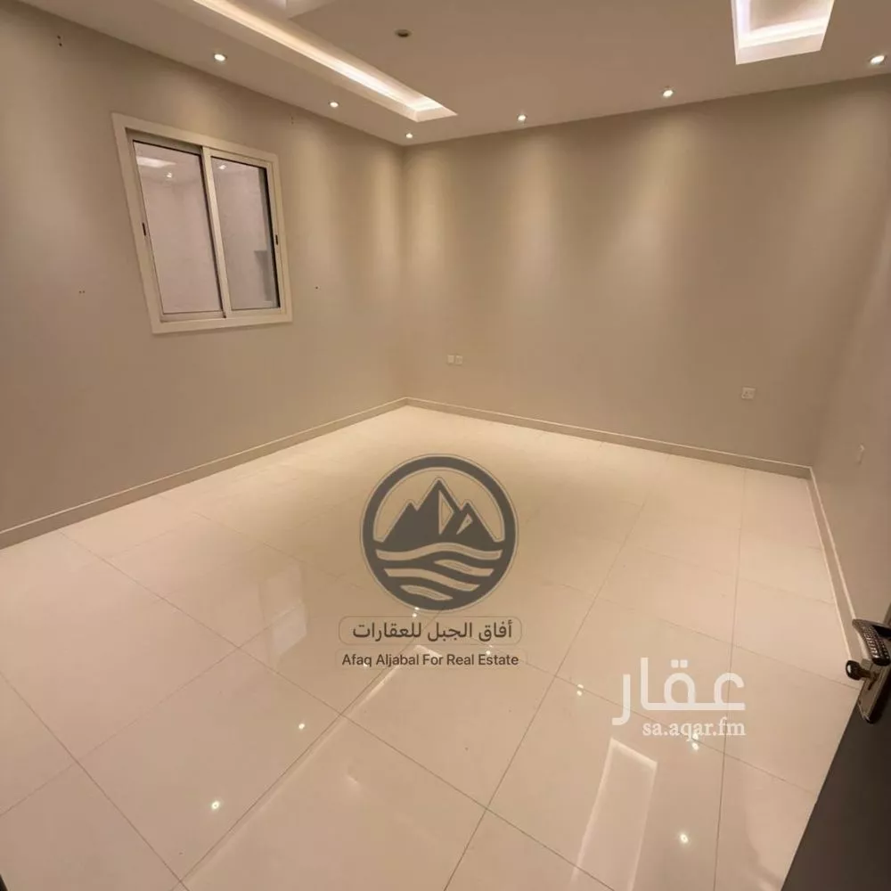 3 bedroom floor in Al Narjis 9