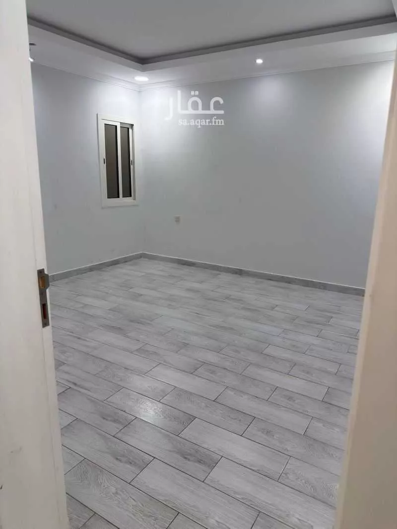 شقة 6 غرف في الشعلة 12