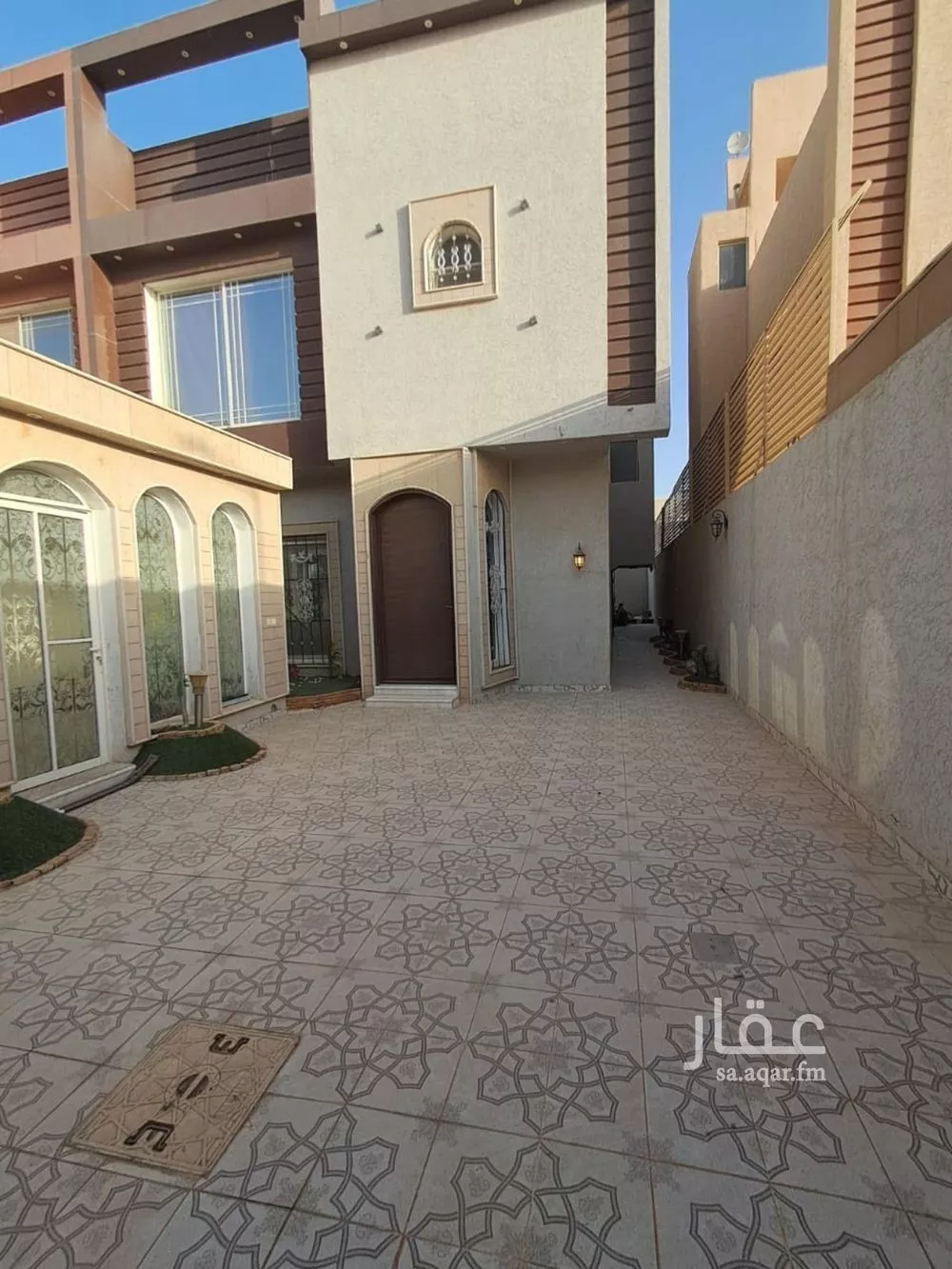 5 bedroom villa in Okaz, Riyadh 13