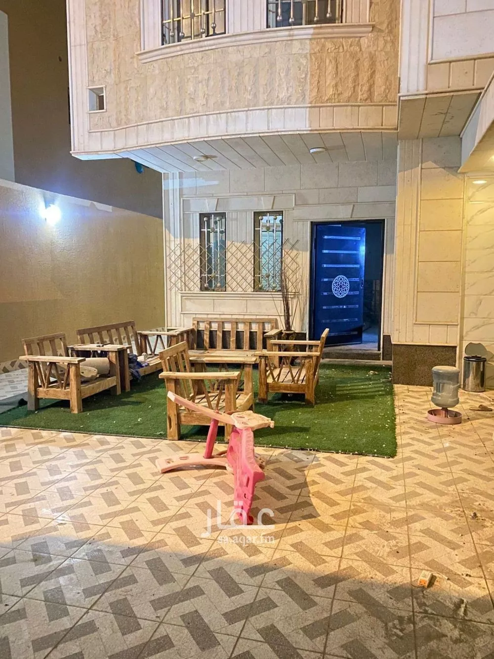 فيلا 5 غرف في عكاظ 24