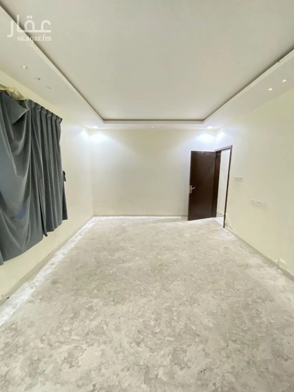 فيلا 5 غرف في عكاظ 8