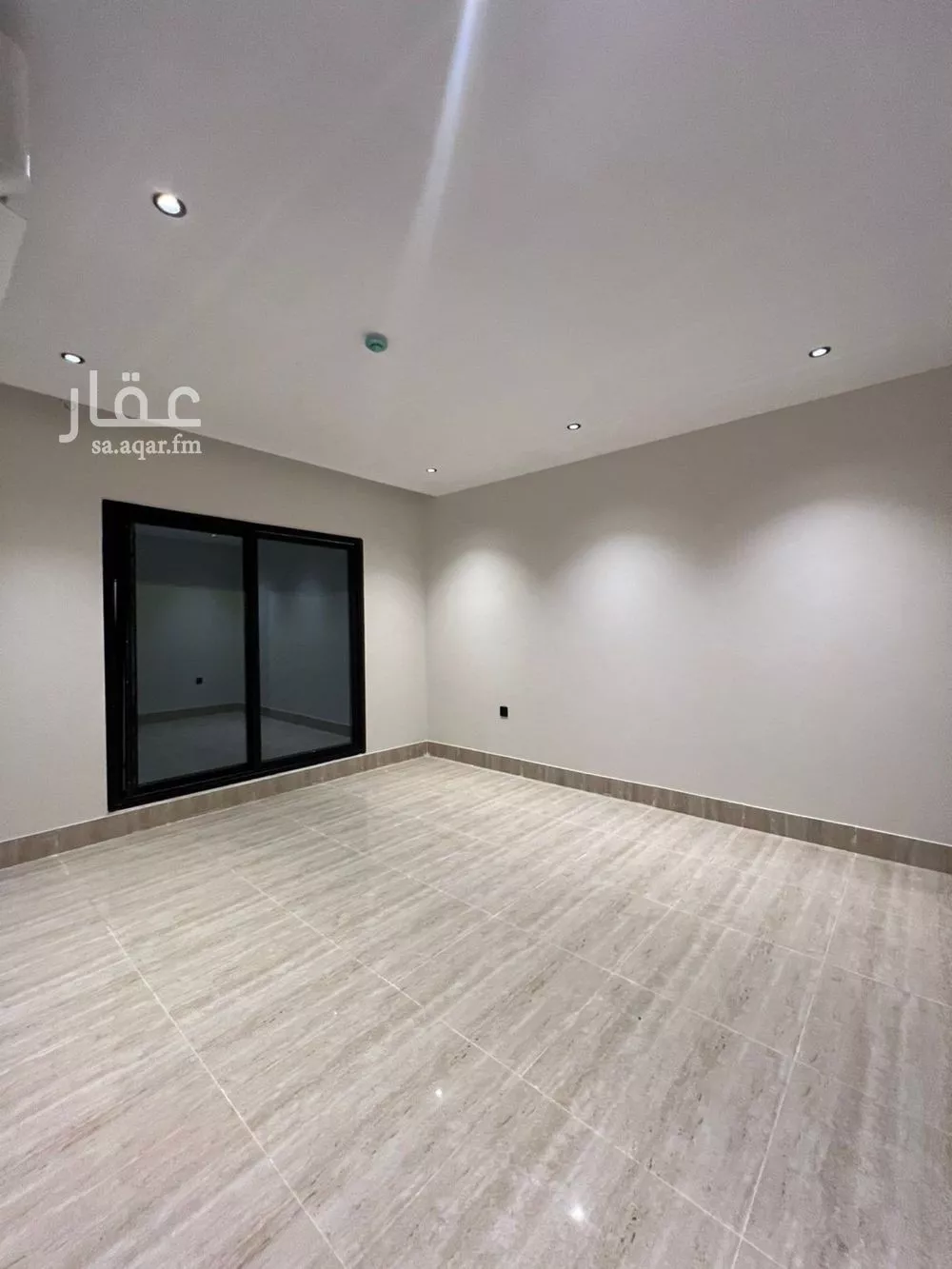 شقة 4 غرف في الندى 2