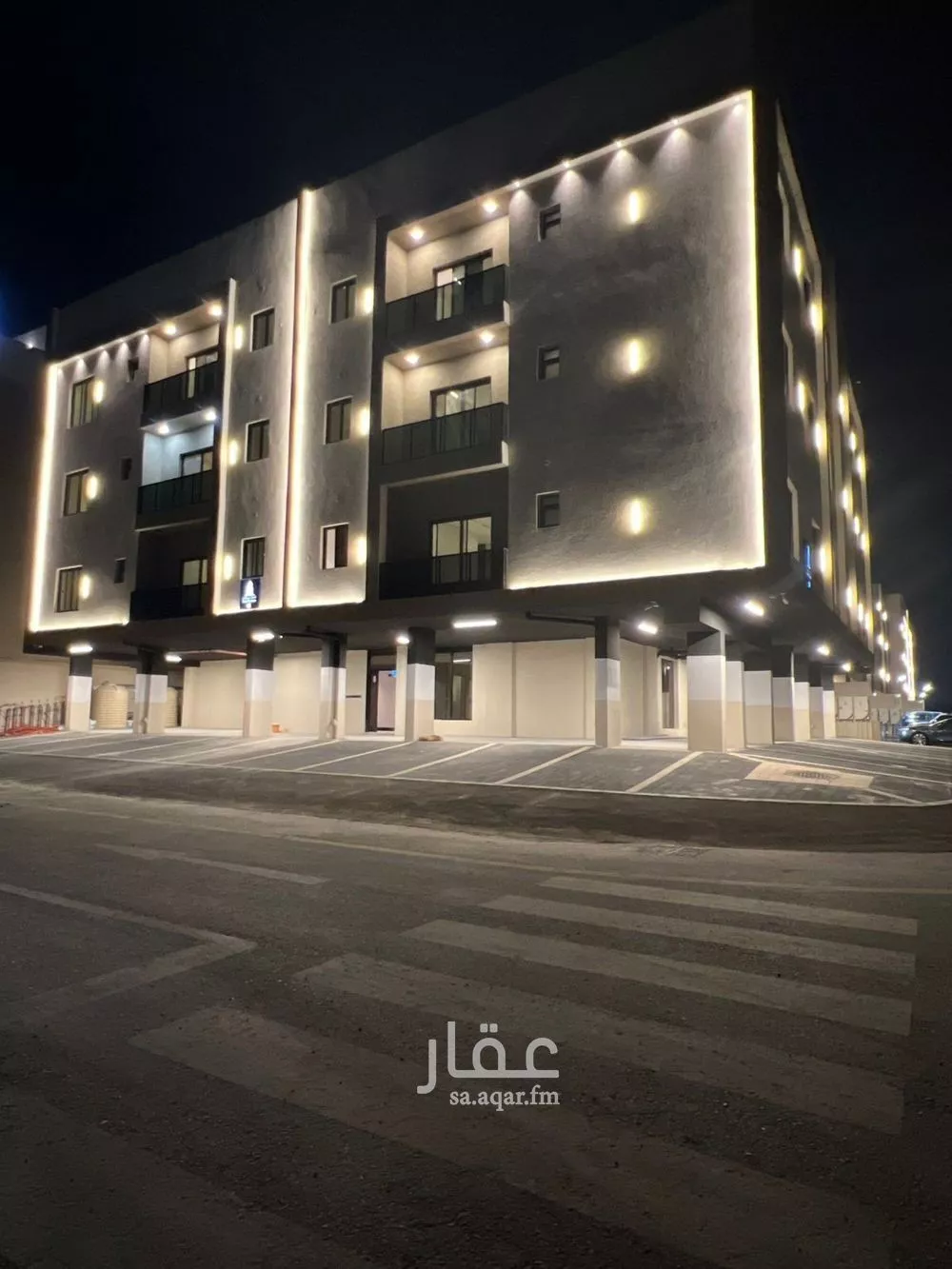 شقة 4 غرف في الندى 4