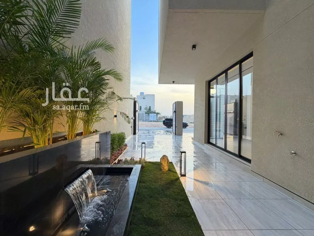 فيلا 4 غرف في العارض 14