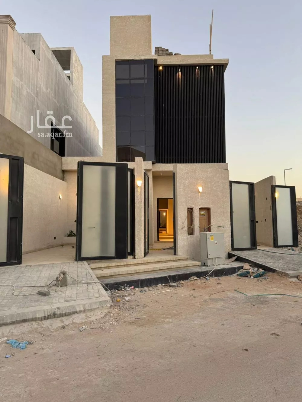 4 bedroom villa in Ash Sharq 8