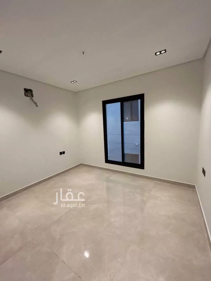 شقة 7 غرف في الجامعيين 12