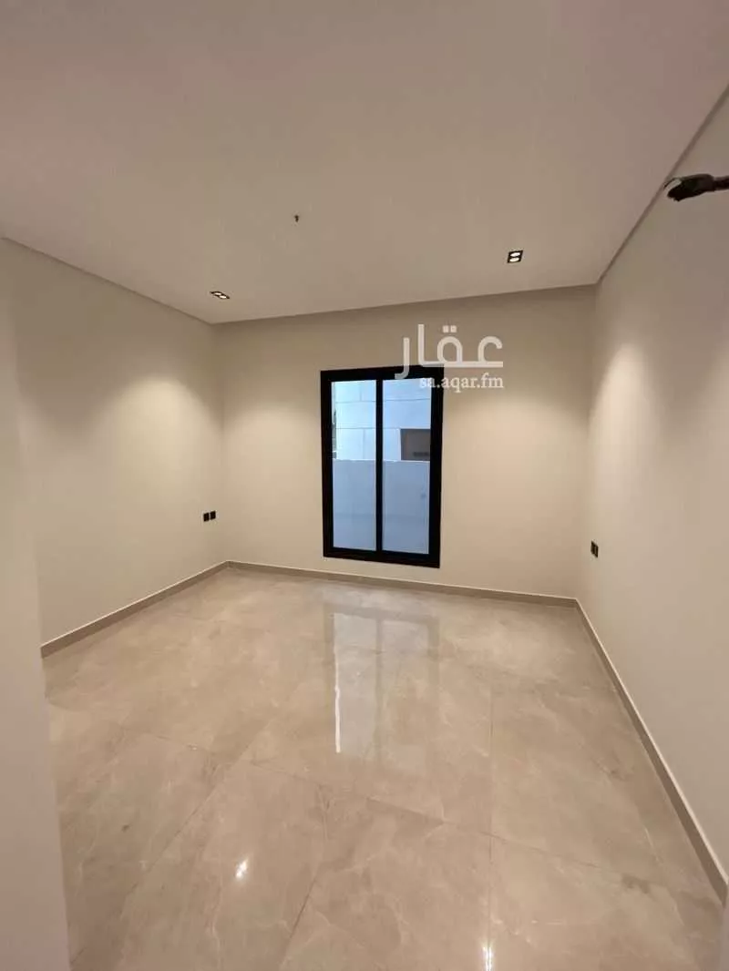 شقة 7 غرف في الجامعيين 10