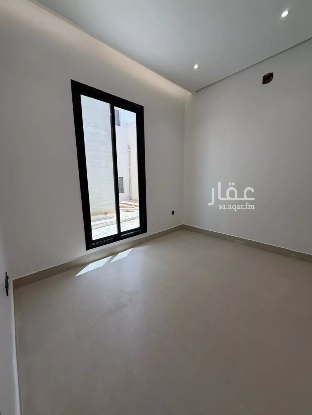 فيلا 4 غرف في المعيزلة 12