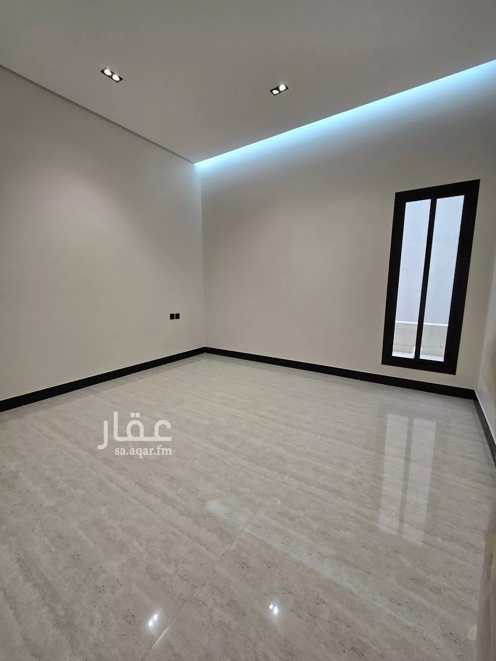 فيلا 6 غرف في الرمال 3