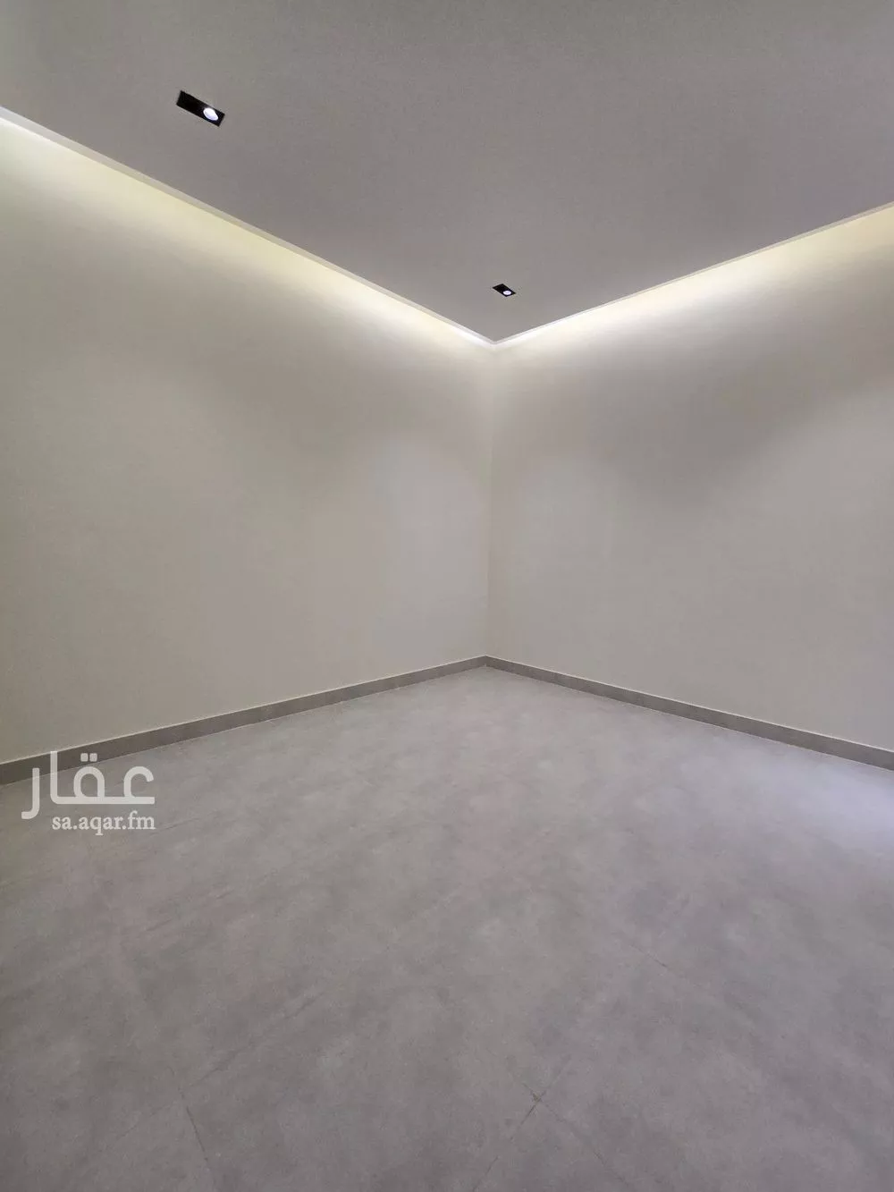 فيلا 6 غرف في الرمال 24