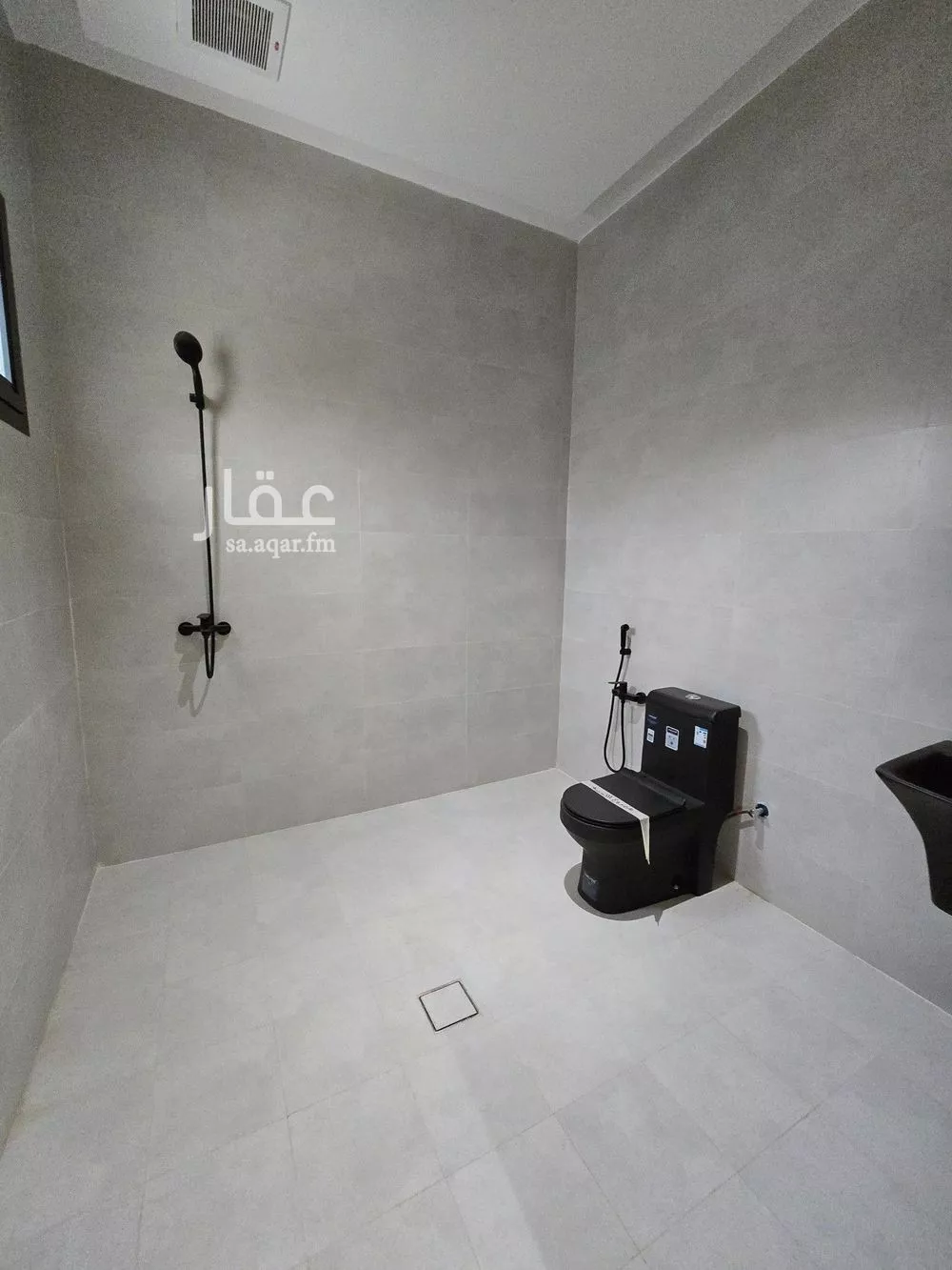 فيلا 6 غرف في الرمال 30