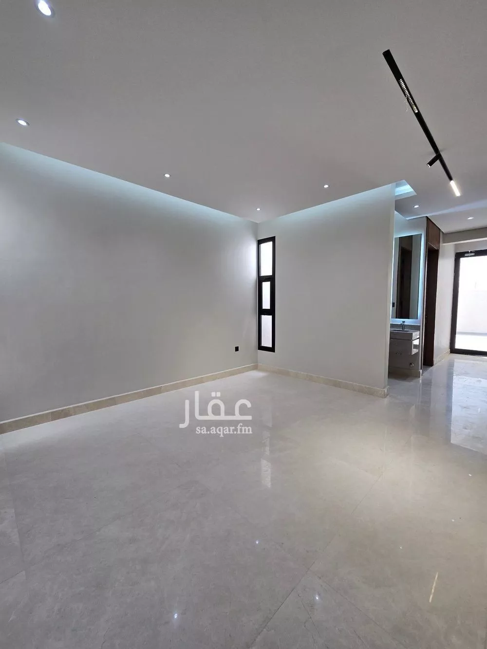 شقة 3 غرف في الرمال 3